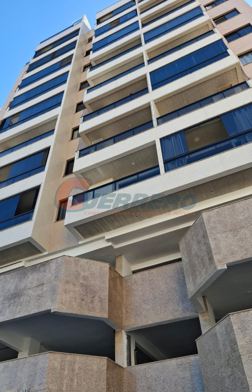 Apartamento 2 Quartos com Suíte e Varanda à Venda em Itapuã, Vila Velha – Excelente Oportunidade para Morar ou Investir
