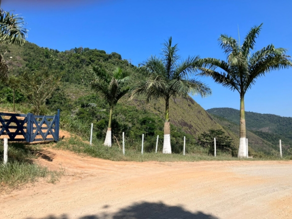 Chácaras 60 km de Vitoria, escriturado a partir de 170 mil Luxemburgo